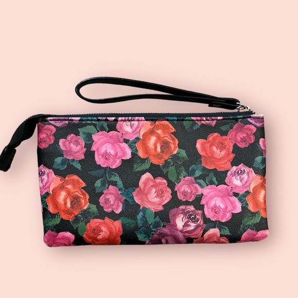 Juicy Couture floral wristlet. Excellent condition - Picture 2 of 4
